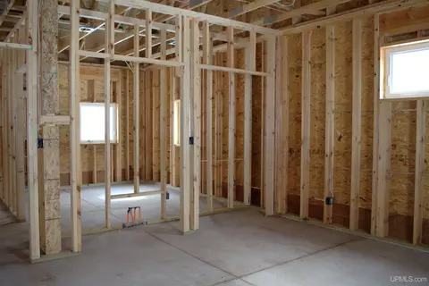 Bedroom - 14098 Bayview, L'anse, MI 49946 photo 2 of 6