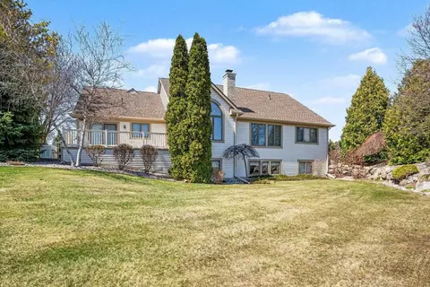 5629 Firethorne, Bay City, MI 48706