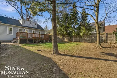 Exterior - 209 S 7th, Saint Clair, MI 48079 photo 5 of 6