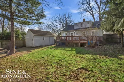 Exterior - 209 S 7th, Saint Clair, MI 48079 photo 2 of 6
