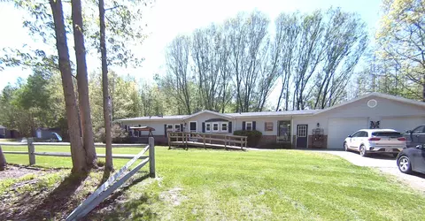 17026 S Merrill, Elsie, MI 48831