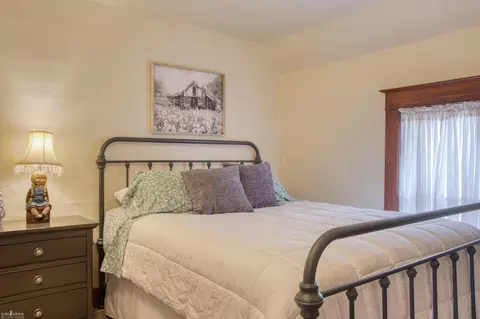 Bedroom - 309 E Williams, Owosso, MI 48867 photo 6 of 7