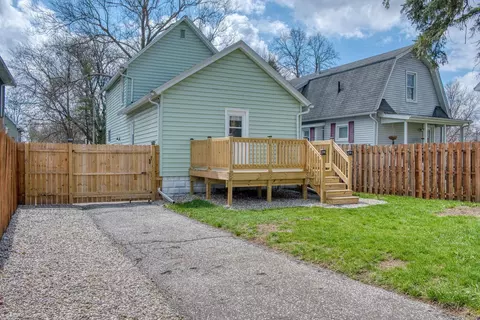 Exterior - 309 E Williams, Owosso, MI 48867 photo 5 of 5