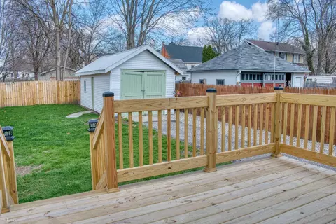 Exterior - 309 E Williams, Owosso, MI 48867 photo 2 of 5