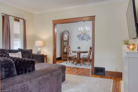 Living - 309 E Williams, Owosso, MI 48867 photo 2 of 2