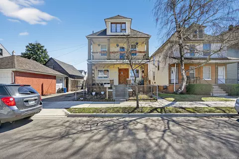 3034 Evaline, Hamtramck, MI 48212