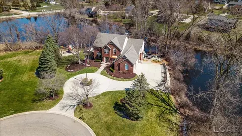 13000 Riviera, South Lyon, MI 48178