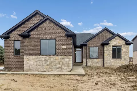 45519 Gable, Macomb, MI 48044