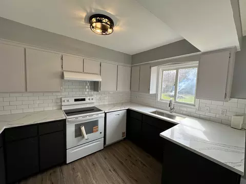 Kitchen - 8730 Marsh, Algonac, MI 48001 photo 3 of 7