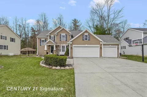 3911 Aspen, Midland, MI 48642