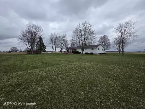 Exterior - 8781 N State, Chesaning, MI 48616 photo 13 of 13
