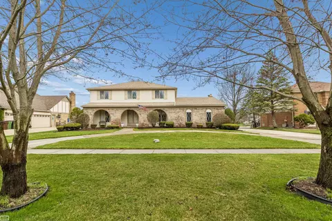 11851 Hiawatha, Shelby Township, MI 48315