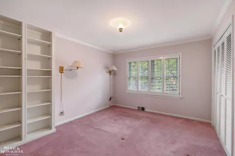 Bedroom - 72 S Duval, Grosse Pointe Shores, MI 48236 photo 3 of 5
