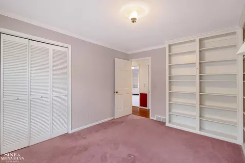 Bedroom - 72 S Duval, Grosse Pointe Shores, MI 48236 photo 4 of 5