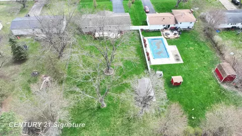 View/Area - 5405 River Rdg, Flushing, MI 48433 photo 2 of 6
