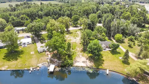 Vl W Brown, Beaverton, MI 48612