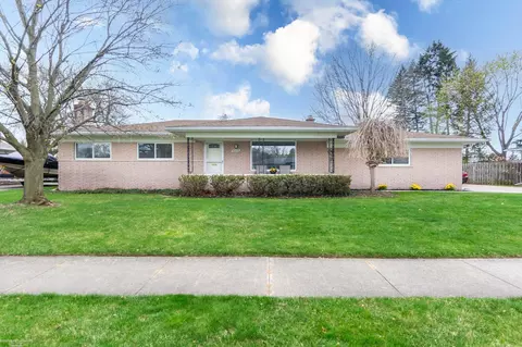 6662 Wanita, Shelby Township, MI 48317