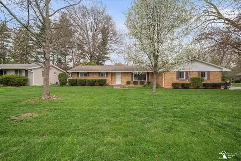 Exterior - 1170 Hillcrest, Temperance, MI 48182 photo 2 of 11