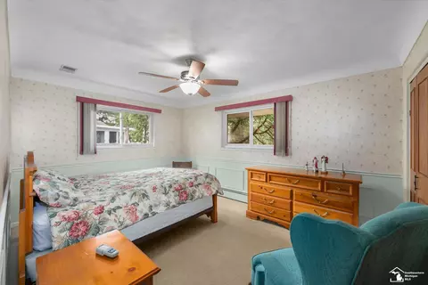 Bedroom - 1170 Hillcrest, Temperance, MI 48182 photo 2 of 5