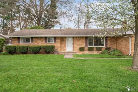 Exterior - 1170 Hillcrest, Temperance, MI 48182 photo 4 of 11