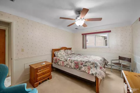 Bedroom - 1170 Hillcrest, Temperance, MI 48182 photo 3 of 5
