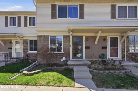 39733 Manor, Harrison Township, MI 48045