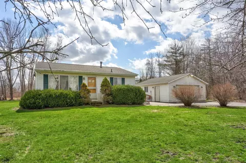 714 E North, Saint Charles, MI 48655