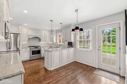 Kitchen - 171 Moran, Grosse Pointe Farms, MI 48236 photo 1 of 5