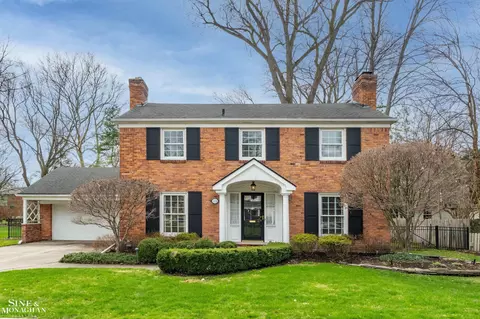 171 Moran, Grosse Pointe Farms, MI 48236