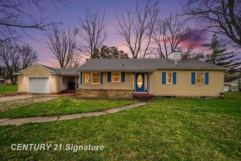 3036 E Miller, Midland, MI 48640