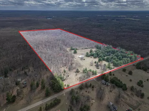 4680 E Wilson, Harrison, MI 48625
