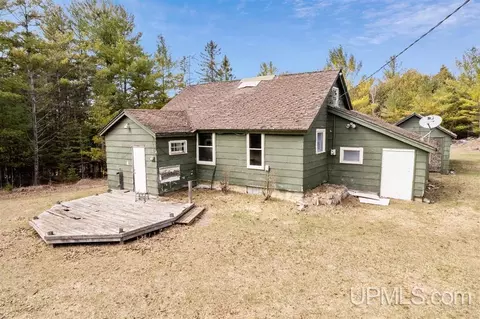 W3702 Chartre, Stephenson, MI 49887 photo 8