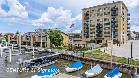 225 Jennison, Bay City, MI 48708
