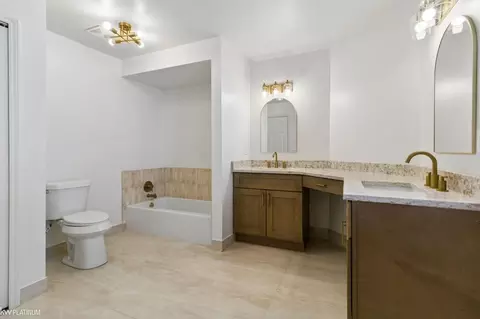 Bath - 45880 Brookside N #93, Macomb, MI 48044 photo 4 of 6