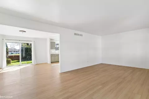 Living - 45880 Brookside N #93, Macomb, MI 48044 photo 3 of 4