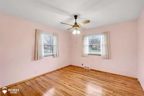 Bedroom - 3005 Lanning, Flint, MI 48506 photo 2 of 3