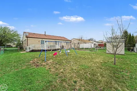 Exterior - 17652 Millstone, Macomb, MI 48044 photo 4 of 4