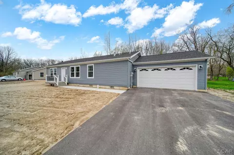 Exterior - 4762 Hooks Ml, Adrian, MI 49221 photo 10 of 10
