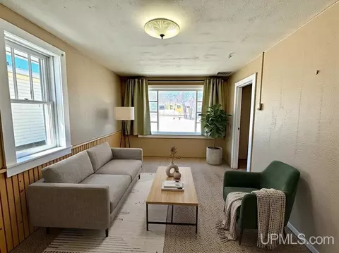 Living - 160 N Lilac, Ishpeming, MI 49849 photo 2 of 7