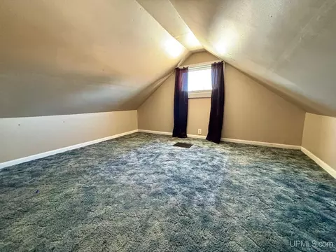 Bedroom - 160 N Lilac, Ishpeming, MI 49849 photo 4 of 9