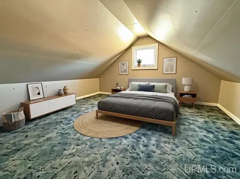 Bedroom - 160 N Lilac, Ishpeming, MI 49849 photo 5 of 9