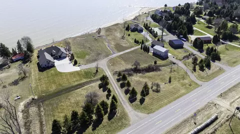 4480 N Lakeshore, Deckerville, MI 48427 photo 11