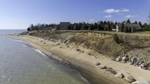 4480 N Lakeshore, Deckerville, MI 48427 photo 2