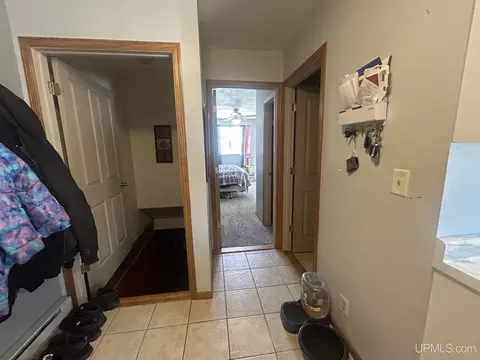 Entry Way - e12416 Percy Road, Shingleton, MI 49884 photo 2 of 2