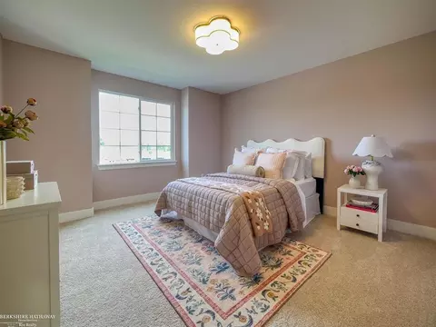 Bedroom - 24610 Sawgrass, Macomb, MI 48042 photo 1 of 5