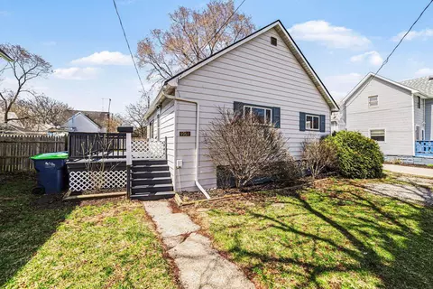 1003 N Linn, Bay City, MI 48706