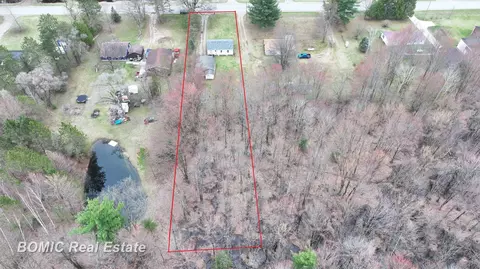 View/Area - 2751 E Deckerville, Caro, MI 48723 photo 7 of 7