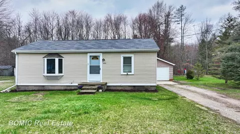 Other - 2751 E Deckerville, Caro, MI 48723 photo 6 of 8