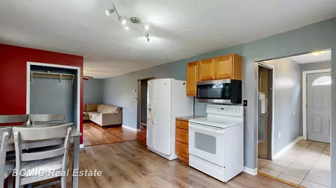 Kitchen - 2751 E Deckerville, Caro, MI 48723 photo 1 of 2