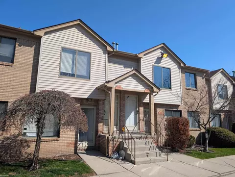 24192 Ashford, Clinton Township, MI 48036